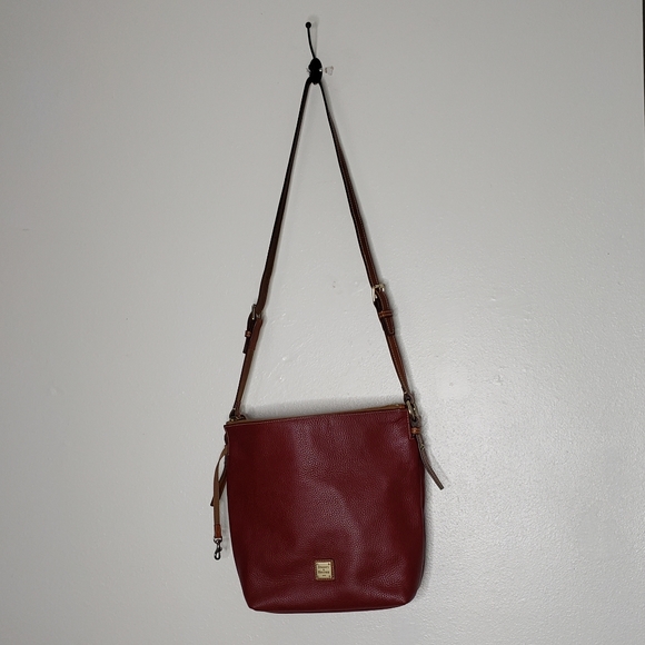 Authentic Dooney & Bourke Genuine Pebbled Leather Large Crossbody Bag Tote - Picture 12 of 16